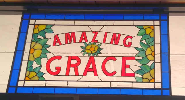 Grace Stained Glass.jpg (468313 bytes)